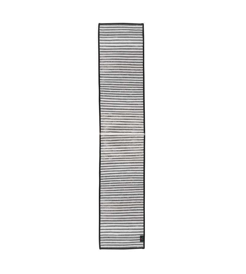 reCharkha: Eco-Friendly Hand-Woven Table Runner