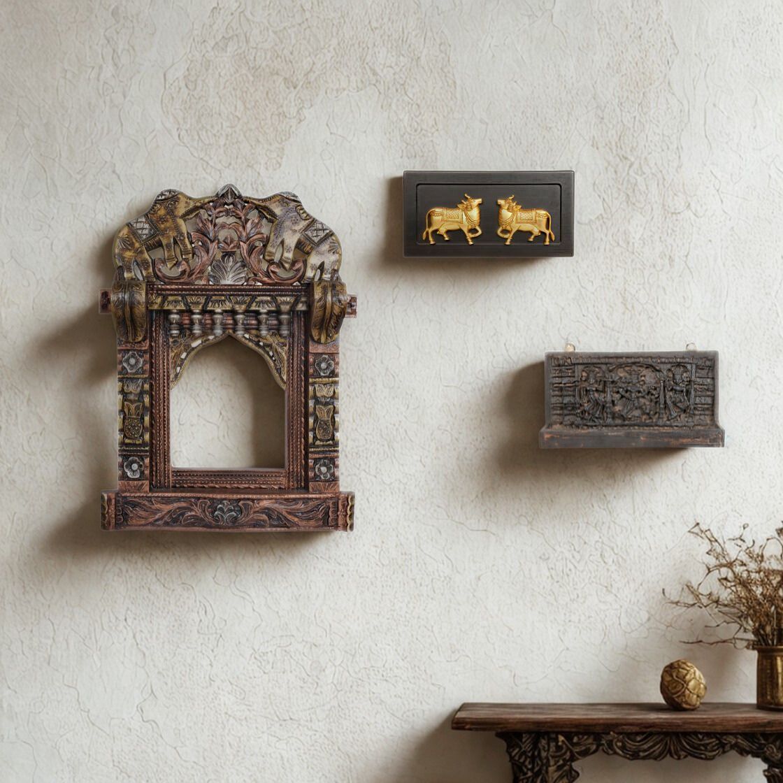 Wall Art & Hangings