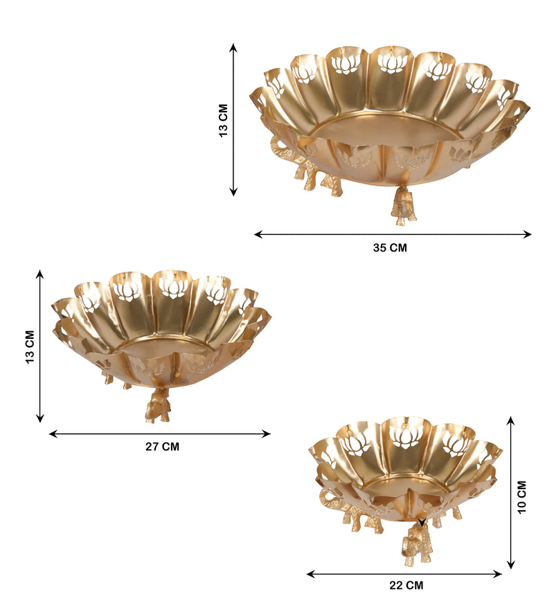 Metal Elephant Candle Holder with Lotus Design – Elegant Brass Artistry