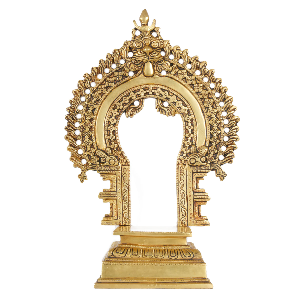 Ornate Brass Prabhavali Arch – Divine Elegance