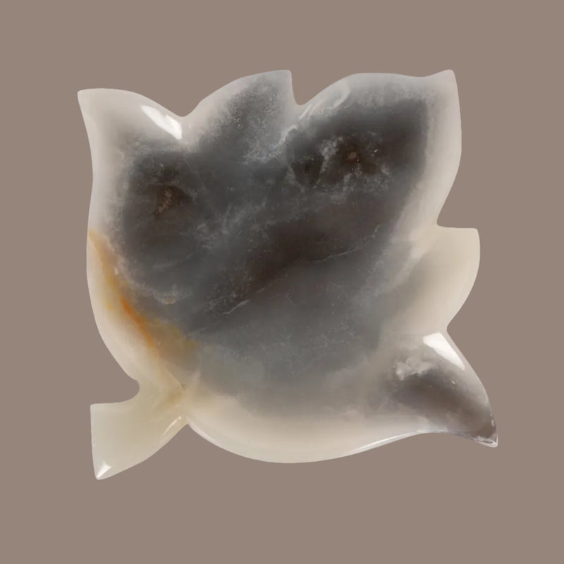 Elegant White Onyx Decorative Plate – Handcrafted Natural Stone Tray for Luxurious Home Decor