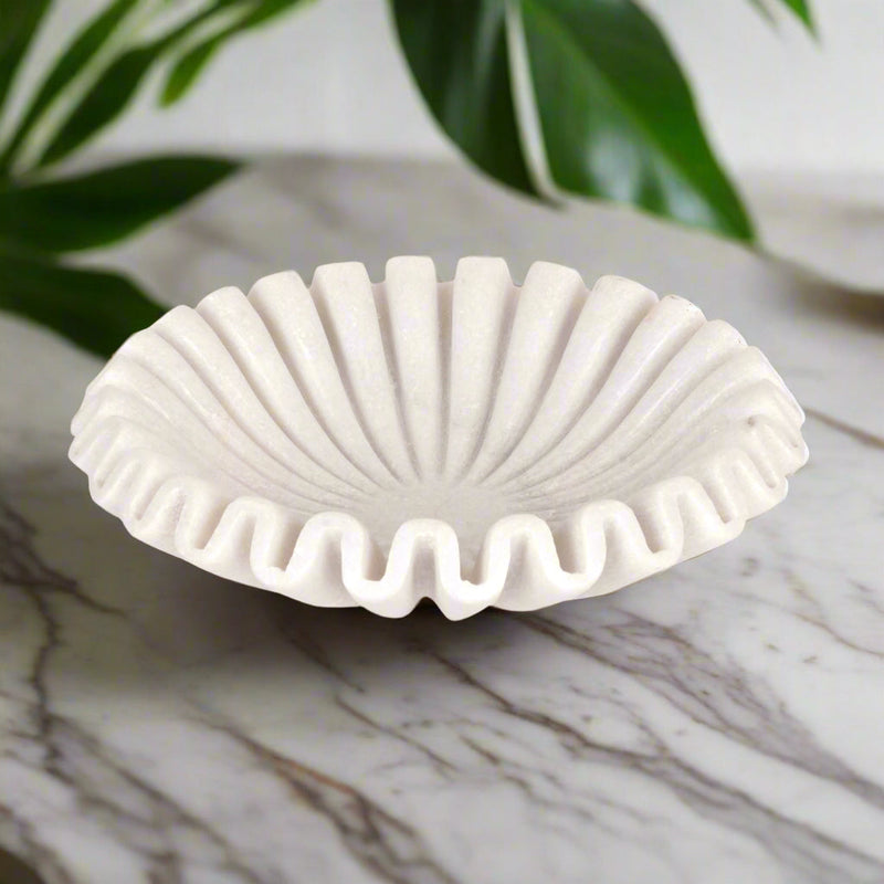 White Marble Fluted Tray – A Masterpiece of Craftsmanship