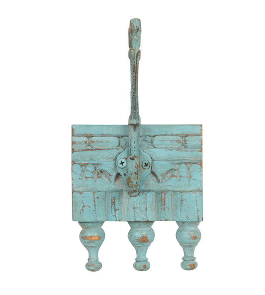 Handcrafted Wooden Wall Hooks – Colorful and Functional Decor
