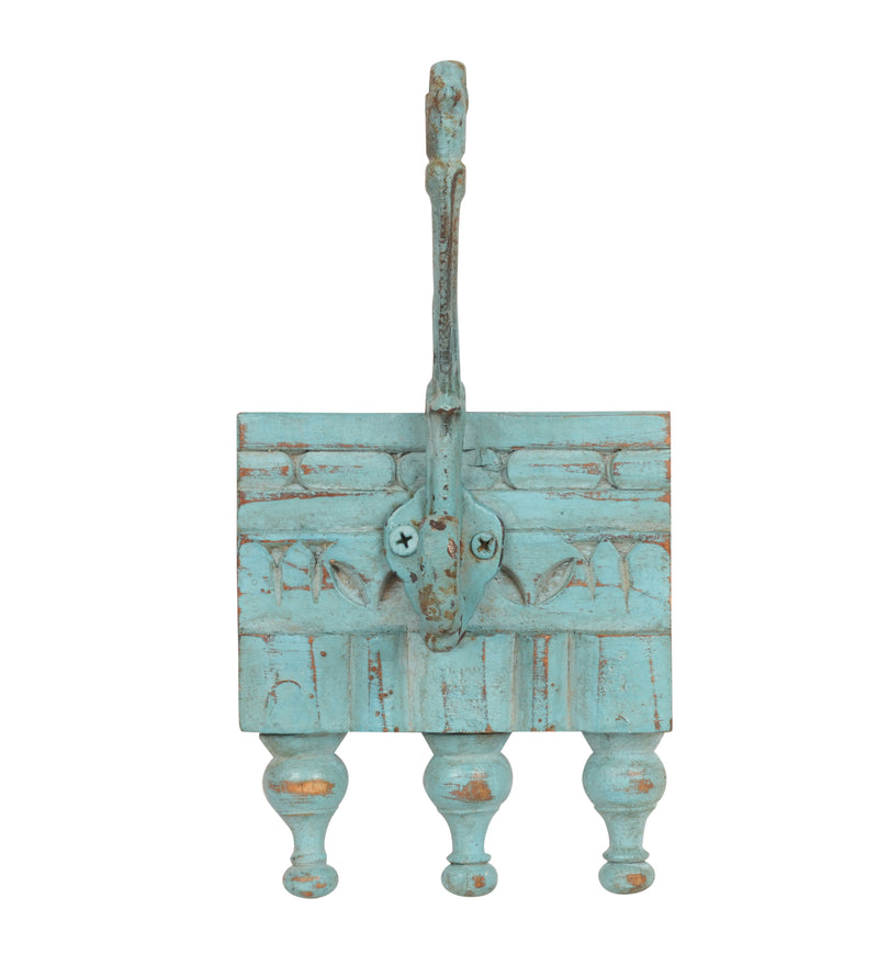 Handcrafted Wooden Wall Hooks – Colorful and Functional Decor