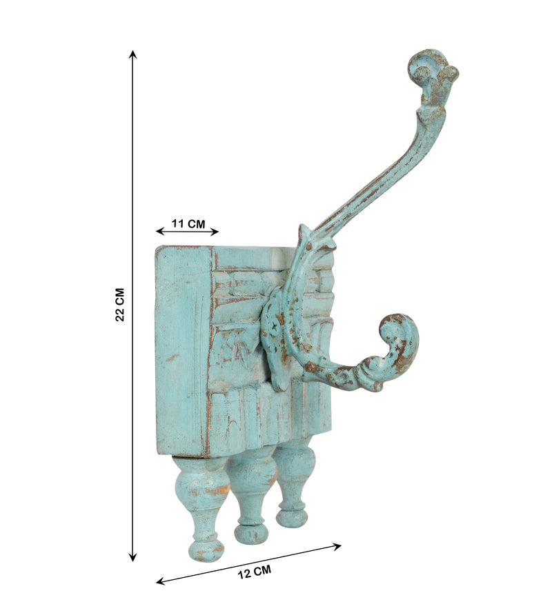 Handcrafted Wooden Wall Hooks – Colorful and Functional Decor