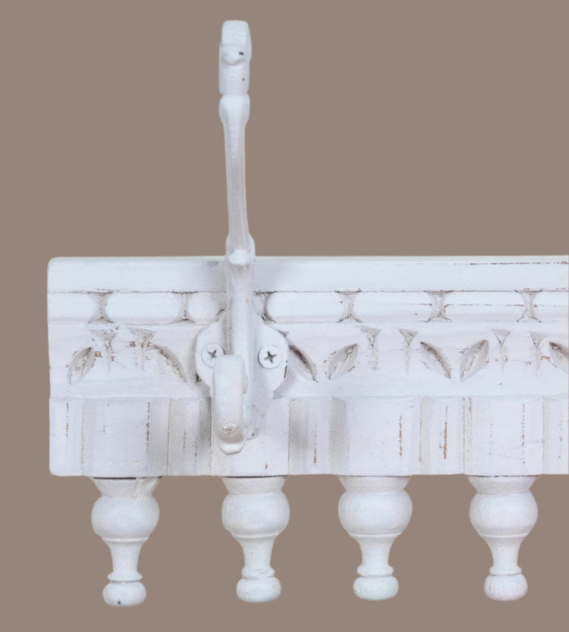 Handcrafted Wooden Wall Hooks – Colorful & Functional Decor