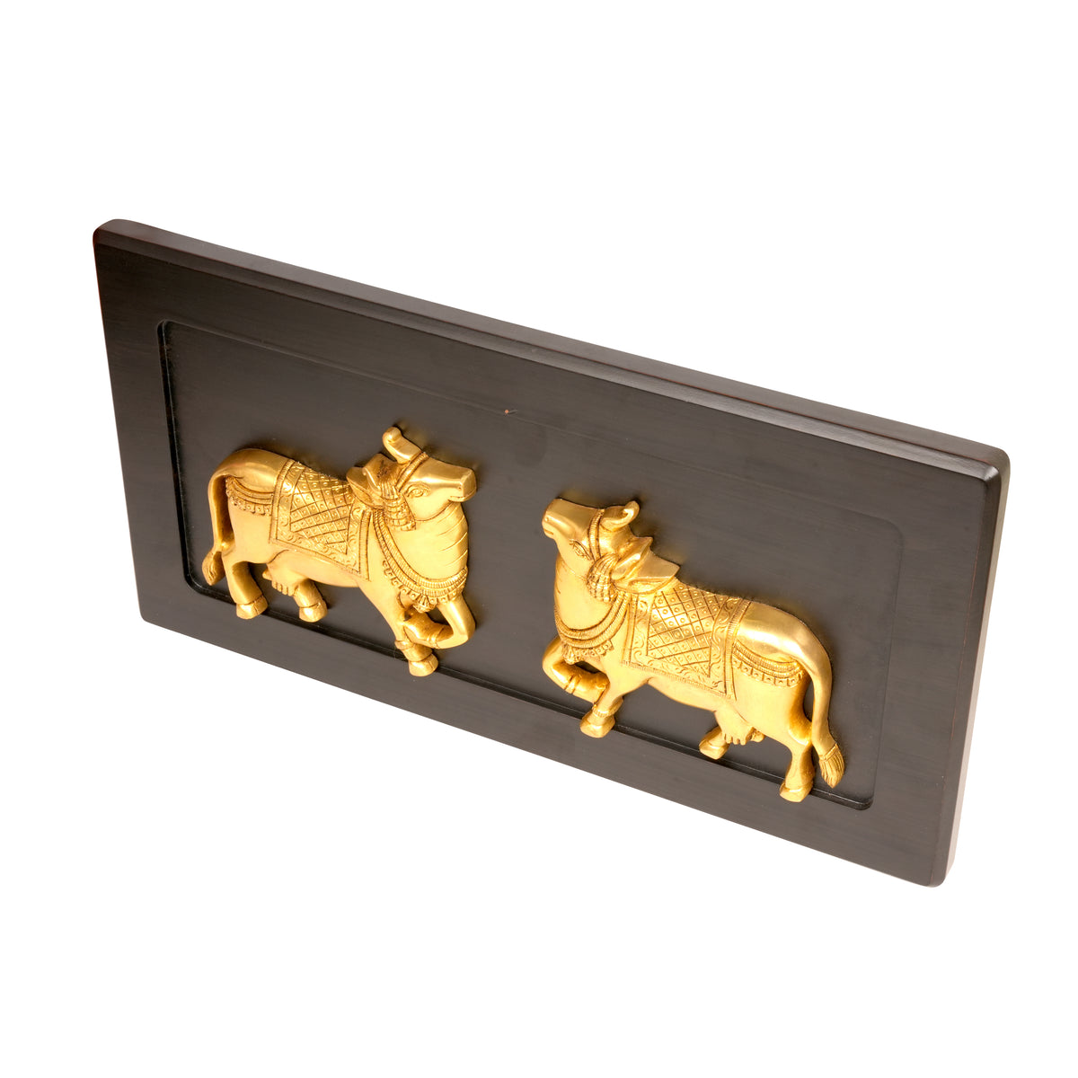 Handcrafted Metal Bull Wall Art – Traditional Rajasthani Design