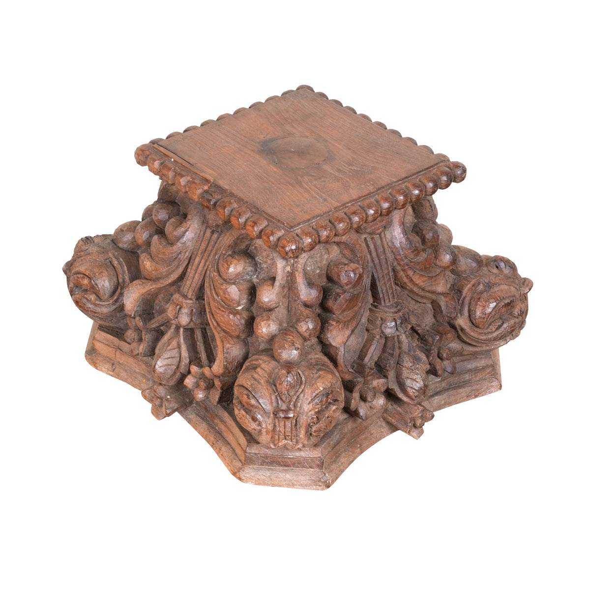Handcrafted Pedestal – A Majestic Accent from Rajasthan