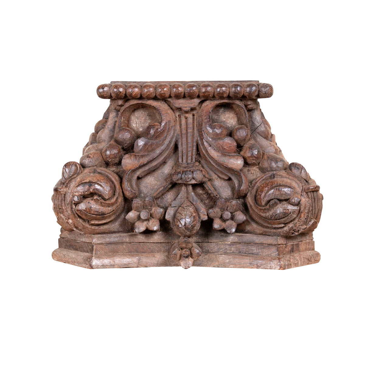 Handcrafted Pedestal – A Majestic Accent from Rajasthan