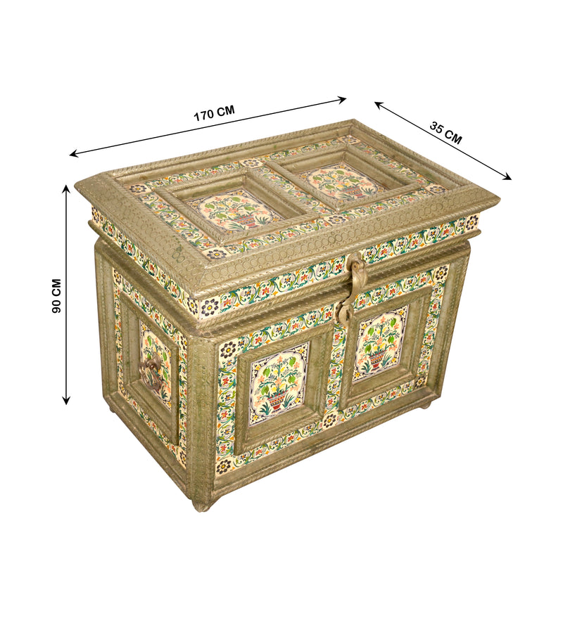 Handcrafted Wooden Chest – Intricate Inlay Work and Traditional Design