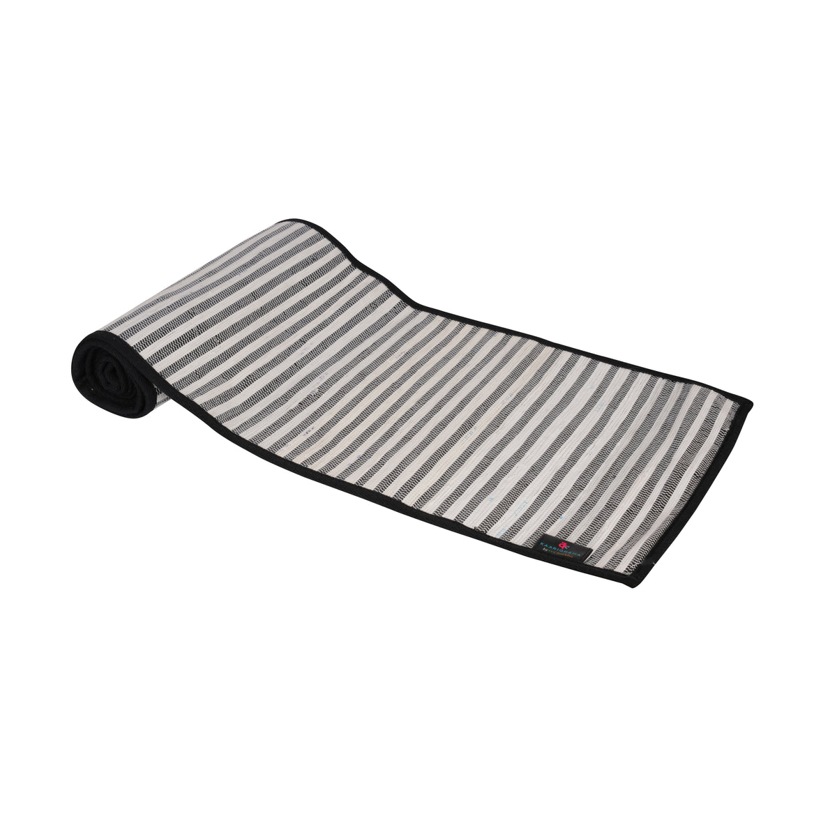 reCharkha: Eco-Friendly Hand-Woven Table Runner