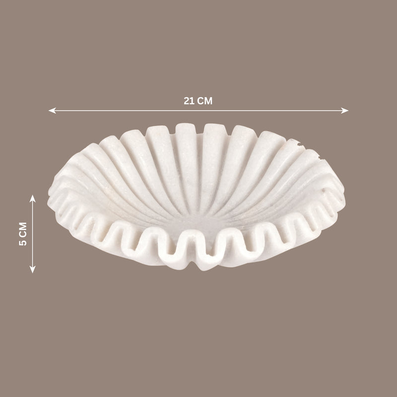 White Marble Fluted Tray – A Masterpiece of Craftsmanship